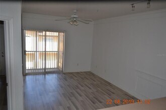 4323 Bayside Village Dr in Tampa, FL - Building Photo - Building Photo