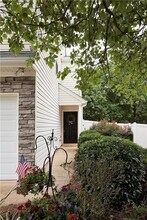 312 Pieris Dr in Canton, GA - Building Photo - Building Photo