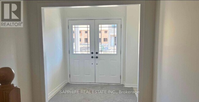 25 Huntsworth Ave in Thorold, ON - Building Photo - Building Photo