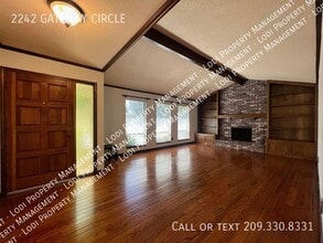 2242 Gateway Cir in Lodi, CA - Building Photo - Building Photo