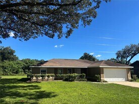 3841 NE 28th Terrace in Ocala, FL - Building Photo
