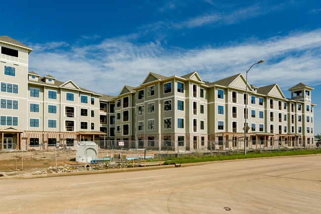 Nantucket at Fannin Station in Houston, TX - Foto de edificio - Building Photo