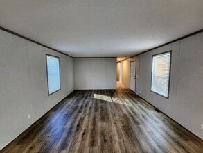 230 Whittlesey Ave in Norwalk, OH - Building Photo - Building Photo