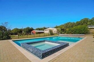 13297 Roanoke Rd in Westlake, TX - Building Photo - Building Photo