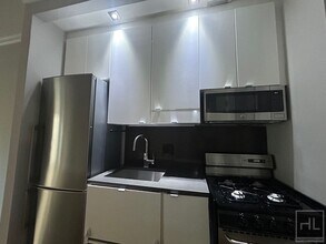 East 18th Street in New York, NY - Building Photo - Building Photo