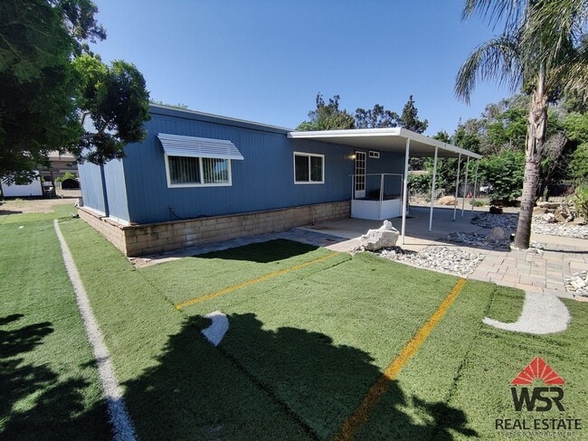 32889 Brechtel St in Lake Elsinore, CA - Building Photo - Building Photo