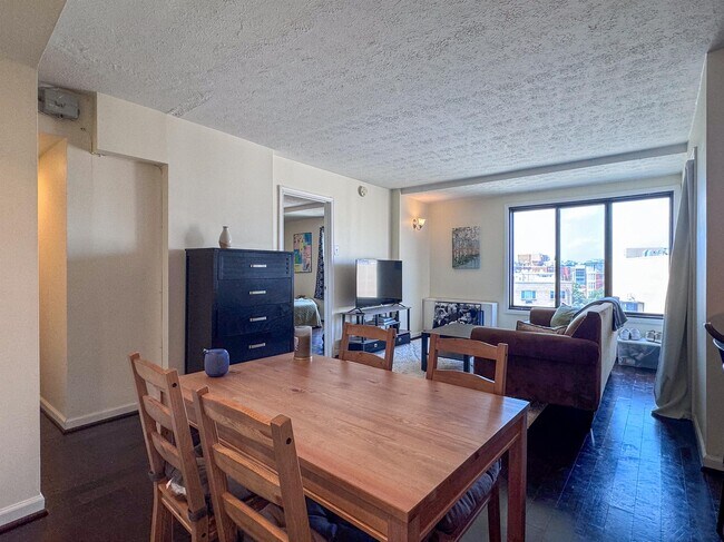 property at 1440 N St NW