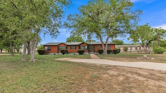 3457 S Foster Rd in San Antonio, TX - Building Photo