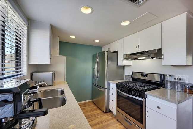 property at 2160 S Palm Canyon Dr