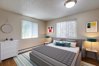 1280 Clayton St. Apartments in Denver, CO - Foto de edificio - Building Photo