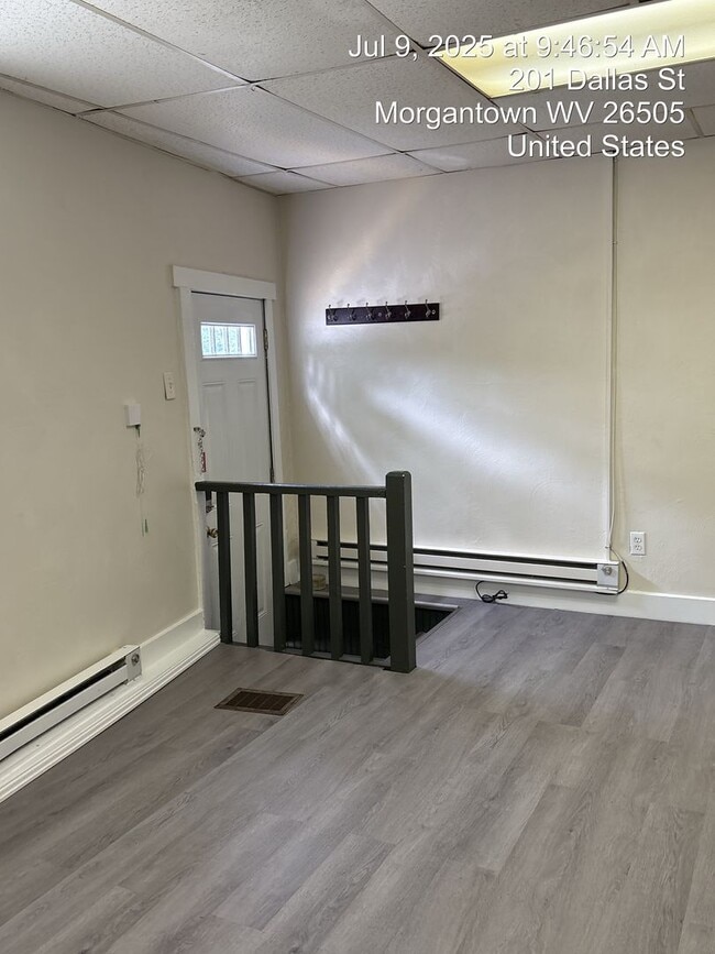 487 Dallas St in Morgantown, WV - Building Photo - Building Photo