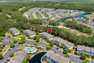 6253 Catalina Dr in North Myrtle Beach, SC - Foto de edificio - Building Photo