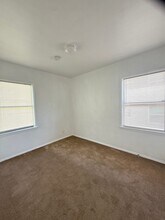 616-618 W 26th St in Los Angeles, CA - Building Photo - Building Photo