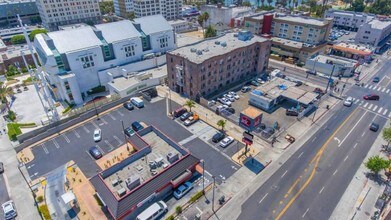 Westlake Apartments in Los Angeles, CA - Building Photo - Building Photo