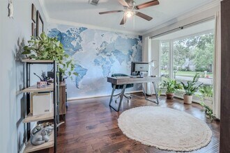1815 Valley Vista Dr in Houston, TX - Building Photo - Building Photo