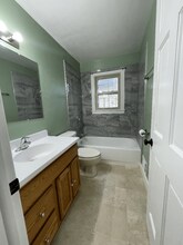 1025 Mayfair Dr in Racine, WI - Building Photo - Building Photo