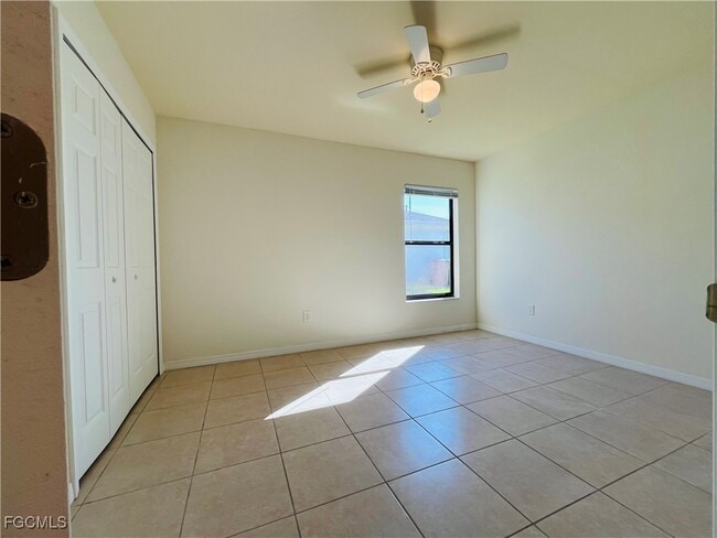 property at 1625 SW 34th St