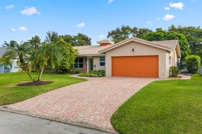 property at 1104 Little Harbor Dr