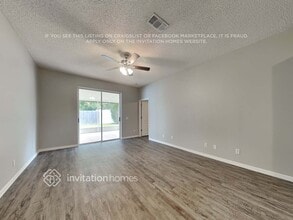 10332 Goldenbrook Way in Tampa, FL - Building Photo - Building Photo