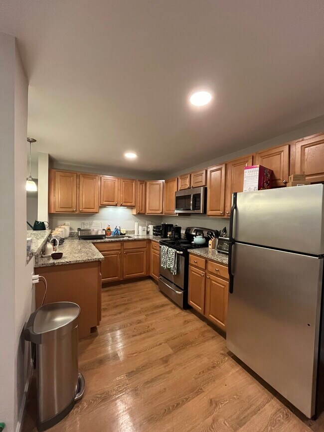 45 Judith Ln, Unit 8 in Waltham, MA - Building Photo - Building Photo