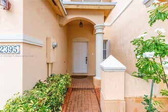12395 SW 125th Terrace in Miami, FL - Building Photo - Building Photo