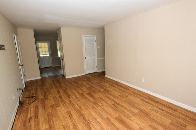 120 Cherokee St in Montevallo, AL - Building Photo - Building Photo