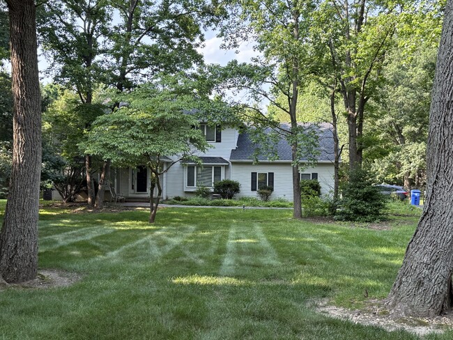 166 Dugan Ln