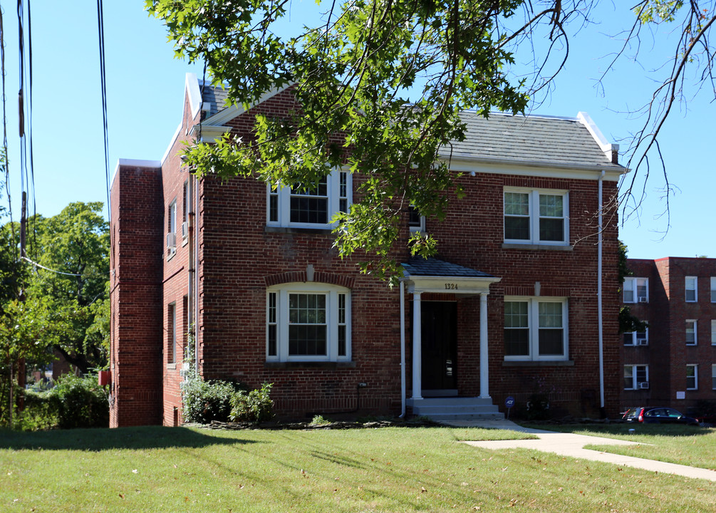 1324 Fort Stevens Dr NW in Washington, DC - Building Photo