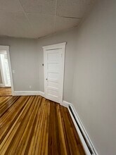 526 Western Ave in Lynn, MA - Foto de edificio - Building Photo