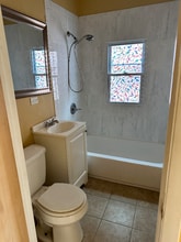 2020 W 69th Pl in Chicago, IL - Building Photo - Building Photo