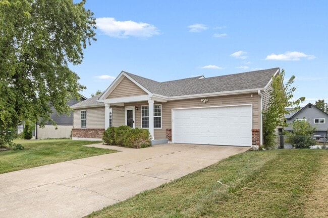 679 Dundee Ct in Wentzville, MO - Building Photo - Building Photo