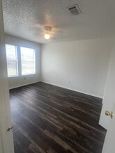 942 Meadowlark Cir in Granbury, TX - Building Photo - Building Photo