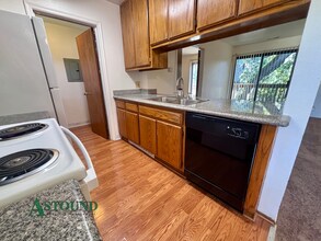 311 Country View Ln in Pleasant Hill, CA - Building Photo - Building Photo