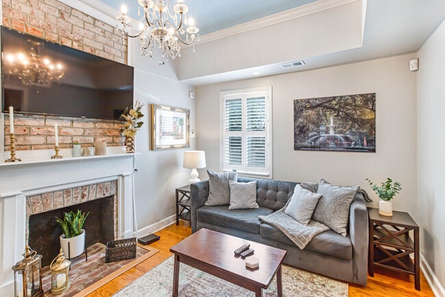 property at 109 E Park Ave