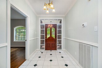 106 River Oaks Dr in Baytown, TX - Building Photo - Building Photo