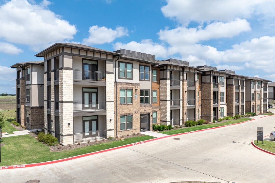 Union House in Aubrey, TX - Foto de edificio
