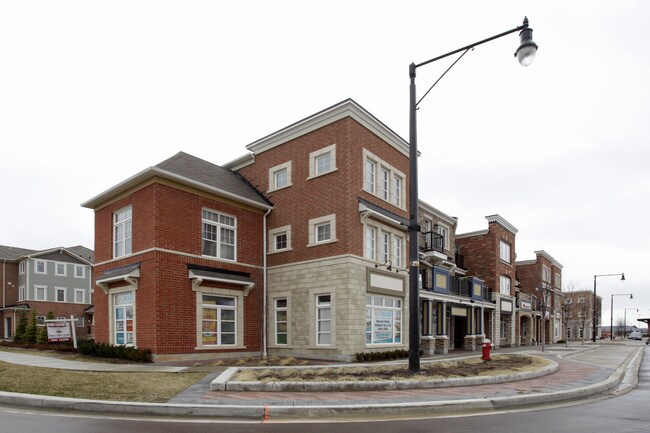 15 Sidford Rd in Brampton, ON - Building Photo - Building Photo