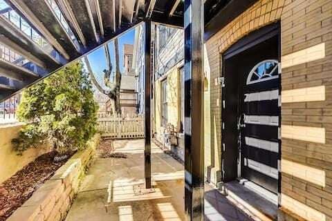 1730 W Beach Ave, Unit 3270 in Chicago, IL - Building Photo - Building Photo