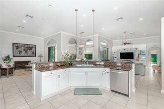 2170 SW 131st Ter in Davie, FL - Building Photo - Building Photo