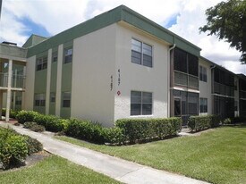 4167 NW 90th Ave in Coral Springs, FL - Building Photo