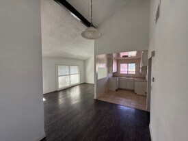 14839 Sherman Way, Unit #12 in Van Nuys, CA - Building Photo
