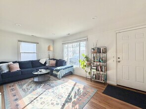 27 S Manitou Ave in Clawson, MI - Building Photo - Building Photo