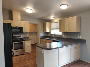 56028 Black Duck Rd in Bend, OR - Building Photo - Building Photo