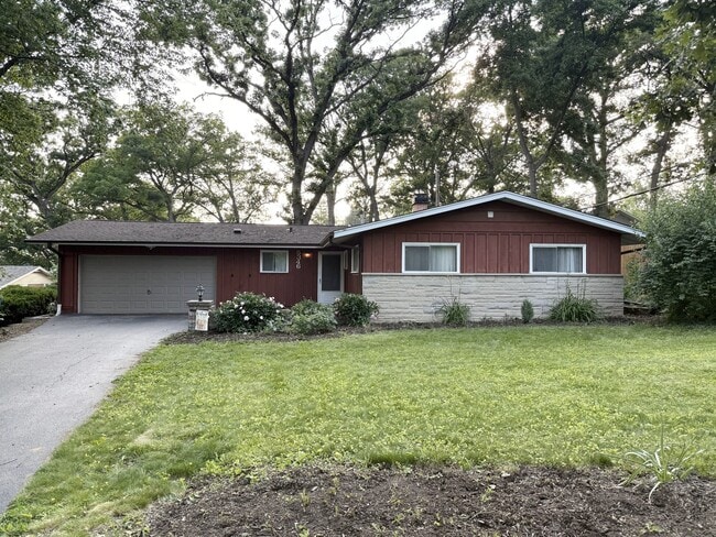 property at 5346 Center Ave