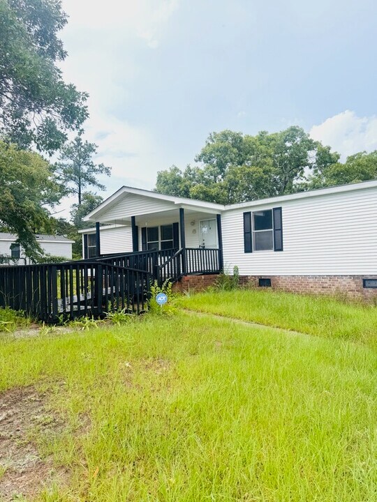 139 Auburn St in Fayetteville, NC - Building Photo
