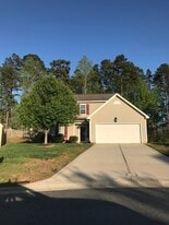 2808 Cougar Hill Ct in Charlotte, NC - Building Photo