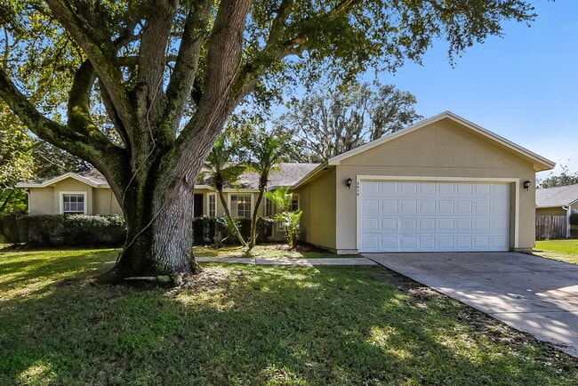 property at 6919 Sawmill Blvd