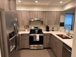 2144 Shangri La Lane in Tallahassee, FL - Building Photo - Building Photo