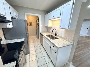 705 Gordon Smith Blvd in Hamilton, OH - Building Photo - Building Photo