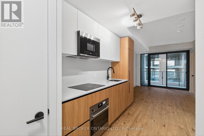 property at 35 Parliament St